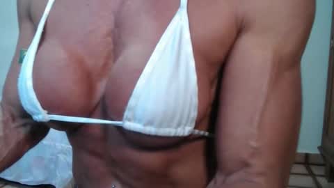 Snapshot of lusexyhot chatting on 06-09-26, 05:13 lusexyhot online show from 06-09-26, 05:13