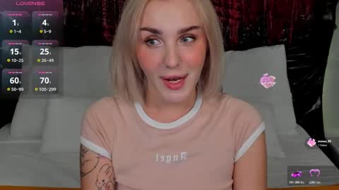 Snapshot of lushcherry chatting on 10-22-25, 11:26 your sweet Liana online show from 10-22-25, 11:26