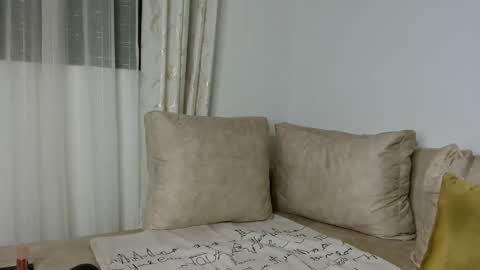 Karly    follow for next broadcast updates kisses online show from 01-31-25, 07:51