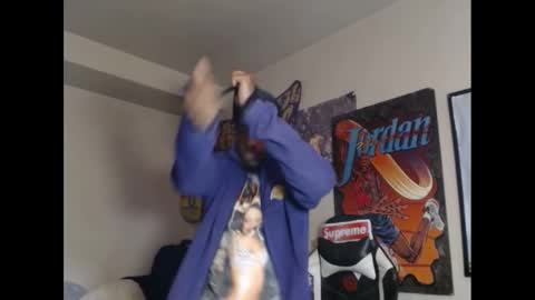 Snapshot of lust_j chatting on 12-11-24, 09:34 LUST online show from 12-11-24, 09:34