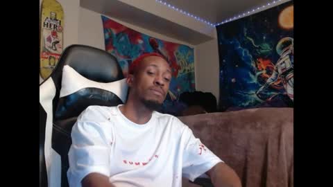 Snapshot of lust_j chatting on 05-09-26, 07:46 LUST online show from 05-09-26, 07:46