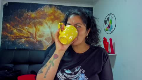 Snapshot of lust_mom chatting on 12-14-24, 10:28 Angela 3 online show from 12-14-24, 10:28