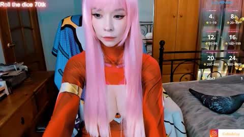 Asami online show from 10-19-25, 06:52