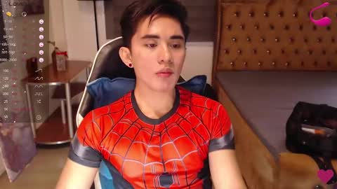 Snapshot of lustdesirex19 chatting on 02-14-25, 06:23 David online show from 02-14-25, 06:23