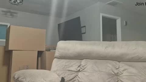  GUY ---  GIRL online show from 02-25-26, 07:07