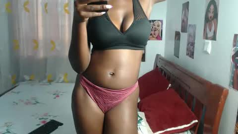 Snapshot of lusty_lana chatting on 11-13-25, 05:50 lusty_lana online show from 11-13-25, 05:50