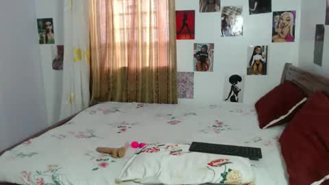 Snapshot of lusty_lana chatting on 11-16-25, 07:25 lusty_lana online show from 11-16-25, 07:25