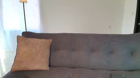 Snapshot of lustyguy18 chatting on 10-05-25, 12:14 Ander online show from 10-05-25, 12:14