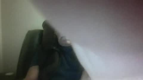 Snapshot of luv269er chatting on 10-31-25, 04:35 luv269er online show from 10-31-25, 04:35