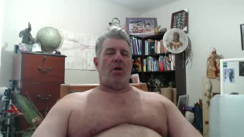 Snapshot of luv2bnakedallthetime chatting on 02-26-25, 07:05 Tony online show from 02-26-25, 07:05