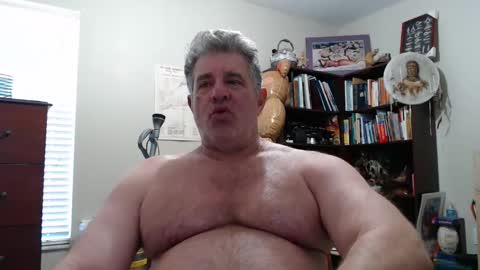 Snapshot of luv2bnakedallthetime chatting on 11-13-25, 07:13 Tony online show from 11-13-25, 07:13