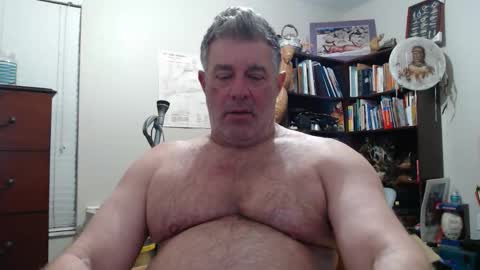 Snapshot of luv2bnakedallthetime chatting on 11-29-25, 11:30 Tony online show from 11-29-25, 11:30