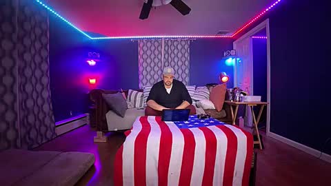 luv2watch1980 online show from 12-22-25, 09:28