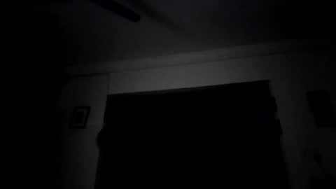 Snapshot of luv3981 chatting on 10-25-25, 08:03 Pervert online show from 10-25-25, 08:03