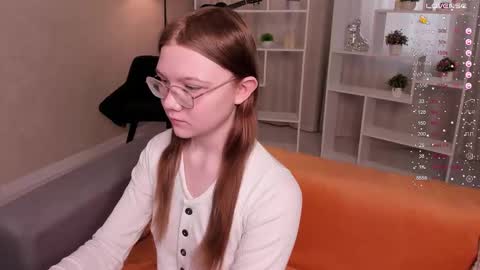 Tessa online show from 03-01-26, 01:51