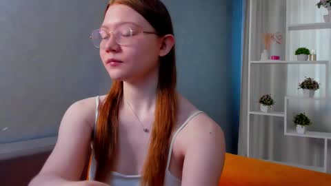 Tessa online show from 03-12-26, 01:12