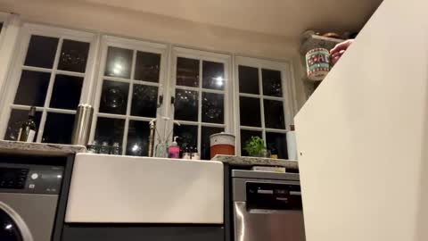 Snapshot of luvcamgirlz chatting on 03-03-25, 05:53 luvcamgirlz online show from 03-03-25, 05:53