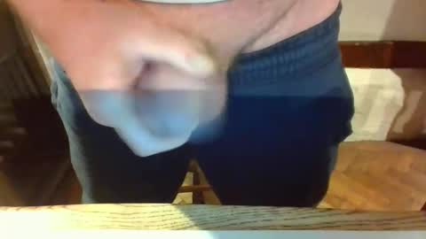 Snapshot of luvcamgirlz chatting on 10-24-25, 10:06 luvcamgirlz online show from 10-24-25, 10:06