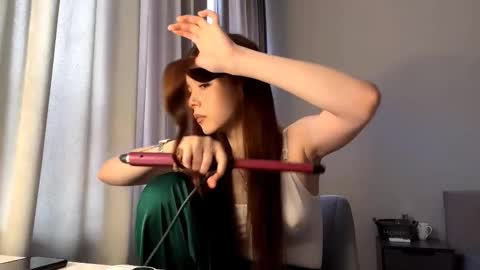 Adele online show from 02-26-26, 08:35