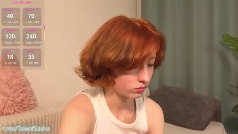 Snapshot of luvenianitschke chatting on 10-16-25, 07:09 Sasha online show from 10-16-25, 07:09