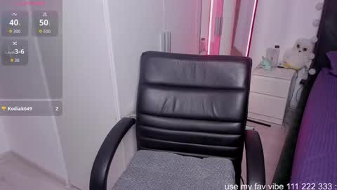 LuvlyAria online show from 07-24-26, 08:51