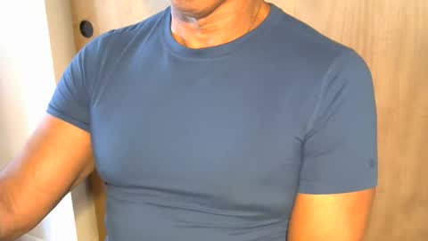 luvzjerkingoff online show from 10-26-25, 09:31