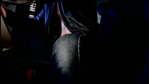 Im a   -  CAMGUY YOU  LIKE to FUCK online show from 11-11-25, 01:05