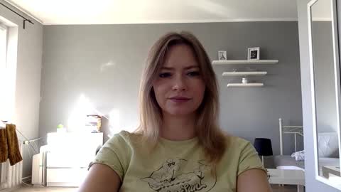 Millie online show from 09-25-25, 08:07