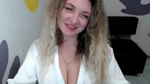 Donna online show from 07-14-26, 10:32