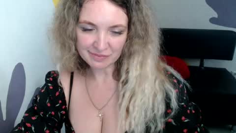 Donna online show from 07-16-26, 06:08