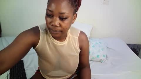 LINA online show from 05-20-26, 02:07