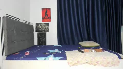 luxedollxoxoo online show from 04-14-26, 08:15