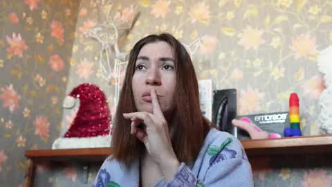 Sophie online show from 02-21-25, 11:22