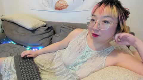 LuxGray online show from 12-25-24, 06:20