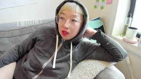 LuxGray online show from 04-26-26, 04:59