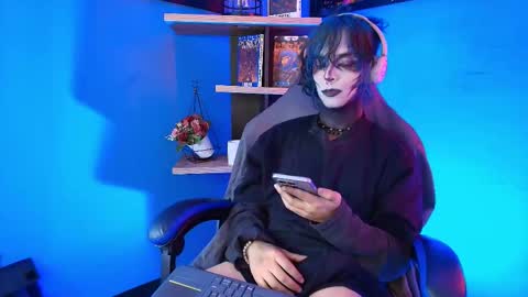 Luxiel 3 online show from 03-05-26, 09:33