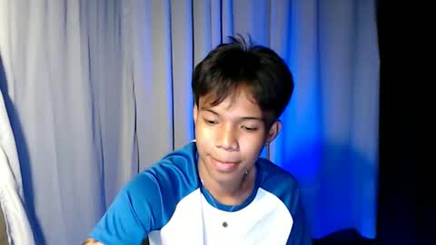 luxirfy online show from 04-23-26, 07:49