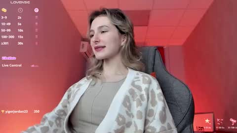 Ray online show from 11-07-25, 04:01