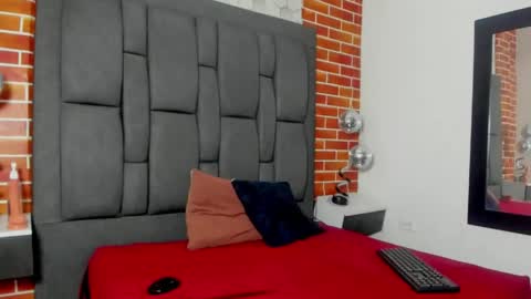 luxuryheavenn online show from 05-11-26, 07:55