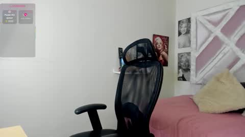 Lux online show from 03-05-26, 12:56