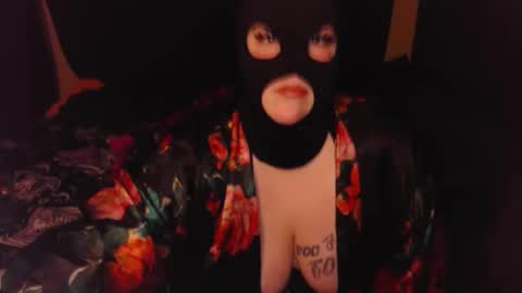 LuxxxInteriorr online show from 01-23-25, 08:57