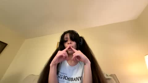 LuxxxTheFox online show from 07-28-26, 04:30