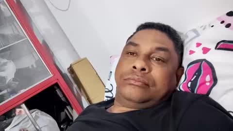 lvanegas01164241 online show from 11-01-25, 11:51