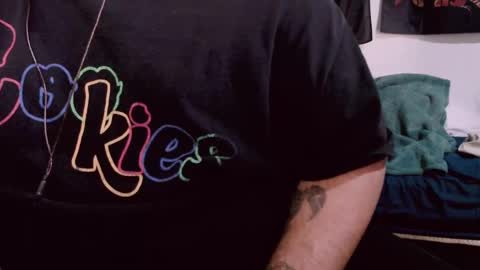 Snapshot of lvcifer_ chatting on 12-02-24, 04:42 ayoo online show from 12-02-24, 04:42