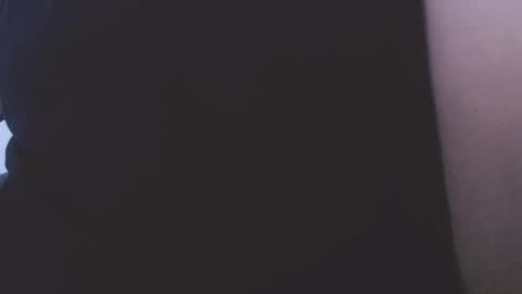 Snapshot of lvcifer_ chatting on 10-18-25, 07:09 ayoo online show from 10-18-25, 07:09