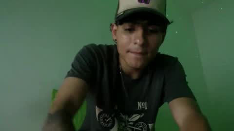 Lyan online show from 11-04-25, 07:07