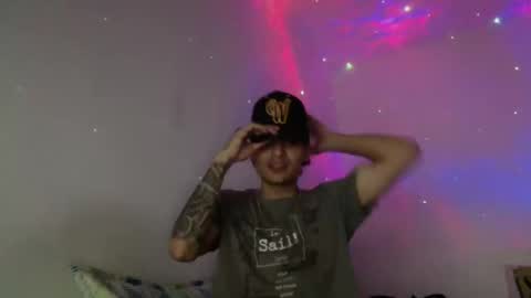 Lyan online show from 11-14-25, 04:44