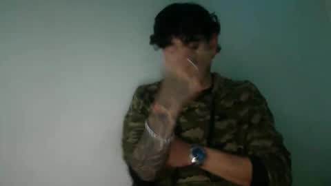 Lyan online show from 11-25-25, 05:51