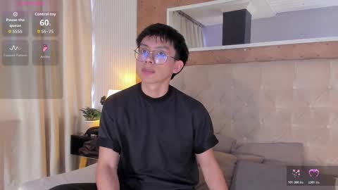 Lyan online show from 11-15-25, 07:10