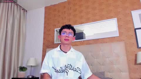 Lyan online show from 01-05-26, 07:28